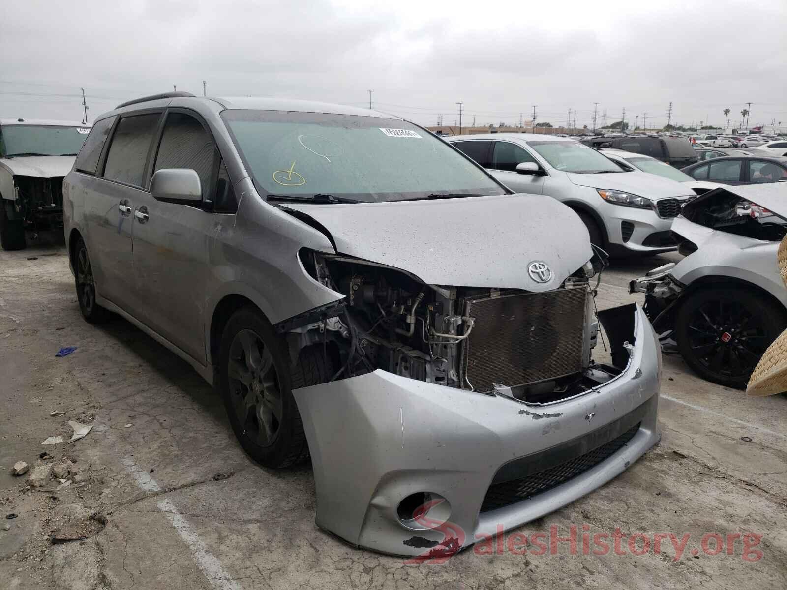 5TDXZ3DC6HS789287 2017 TOYOTA SIENNA