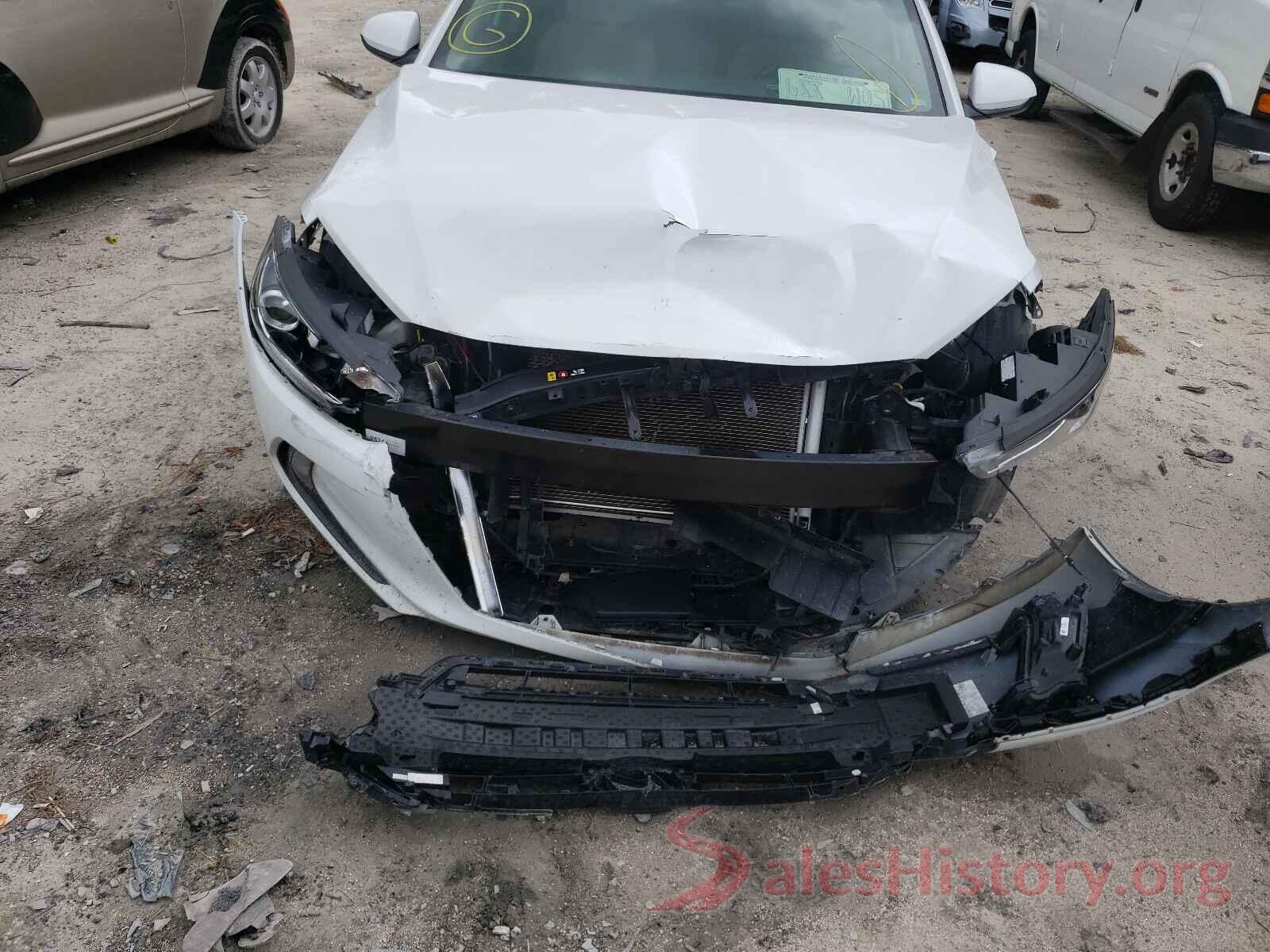 5NPD84LF2JH318949 2018 HYUNDAI ELANTRA