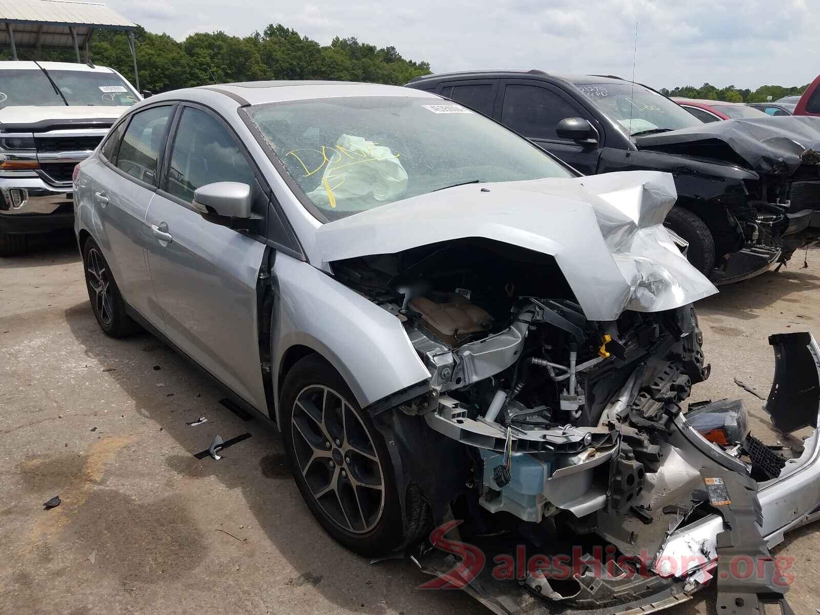 1FADP3H29JL226189 2018 FORD FOCUS