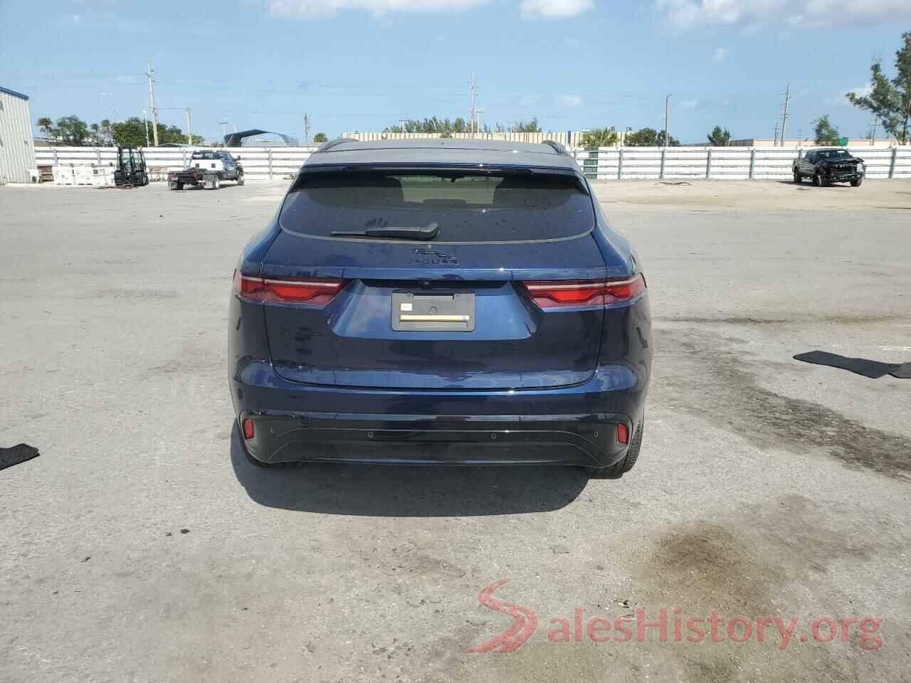 SADCJ2EX8MA673618 2021 JAGUAR F-PACE