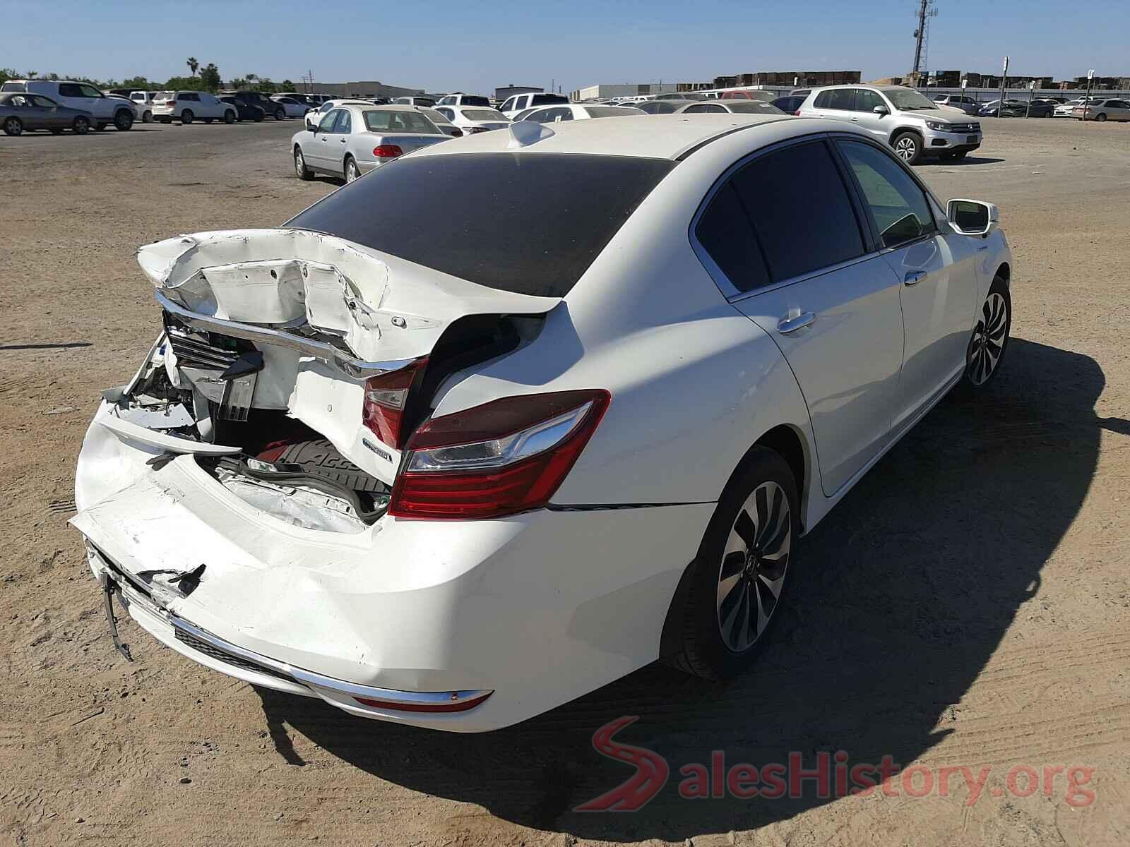 JHMCR6F30HC002458 2017 HONDA ACCORD