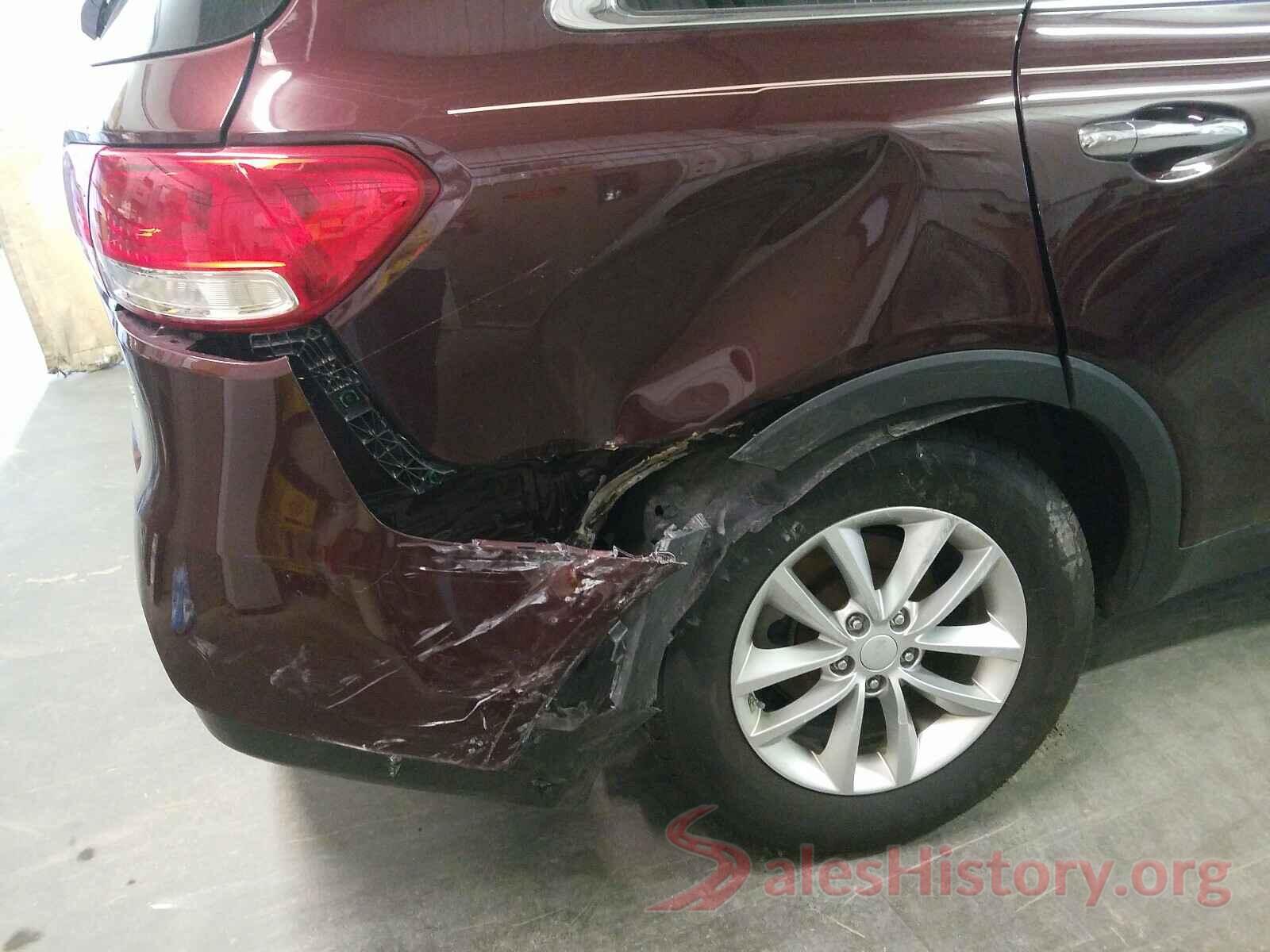 5XYPGDA57JG428803 2018 KIA SORENTO