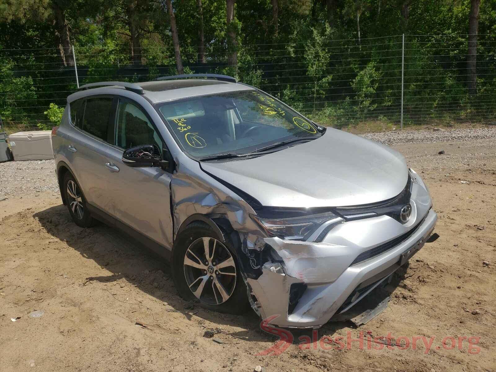 2T3RFREVXHW554457 2017 TOYOTA RAV4