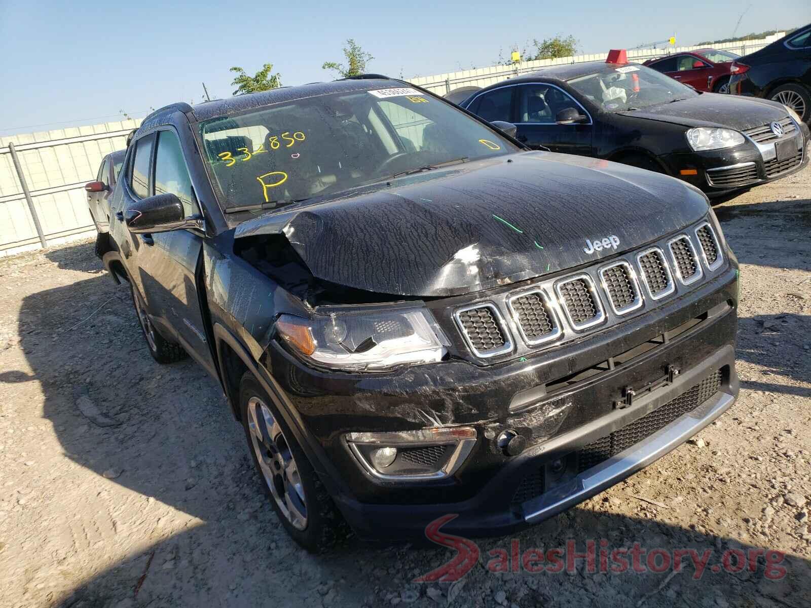 3C4NJDCB1JT332850 2018 JEEP COMPASS