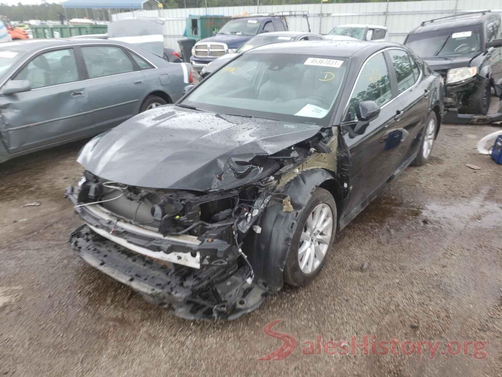 4T1B11HK8JU014011 2018 TOYOTA CAMRY