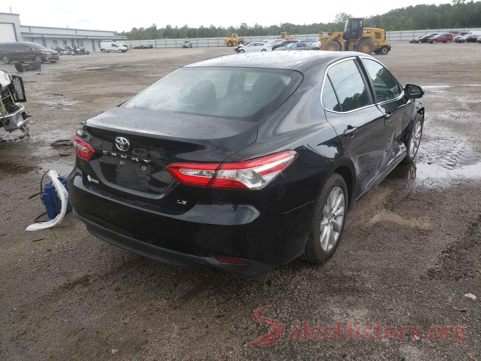 4T1B11HK8JU014011 2018 TOYOTA CAMRY