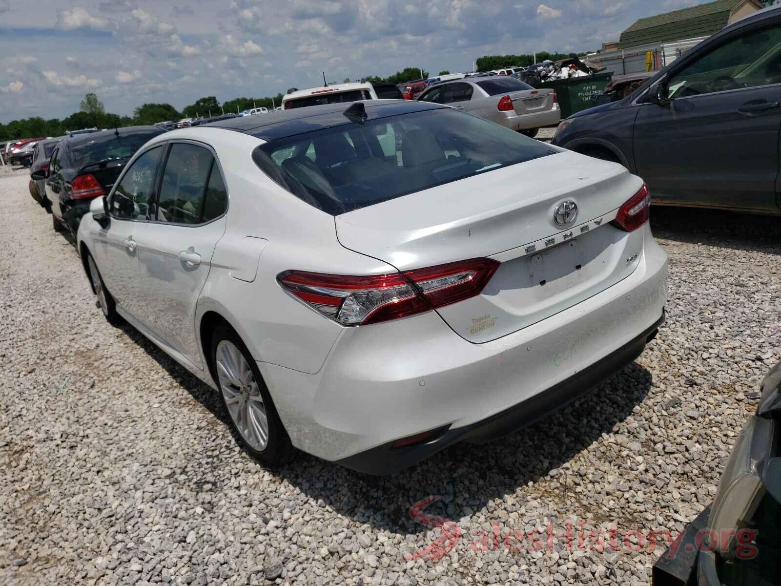 4T1B11HK4JU036913 2018 TOYOTA CAMRY