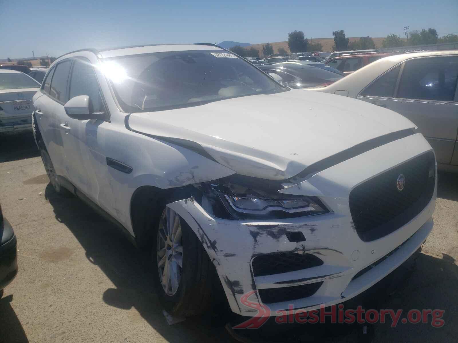 SADCK2GX4JA296422 2018 JAGUAR F-PACE