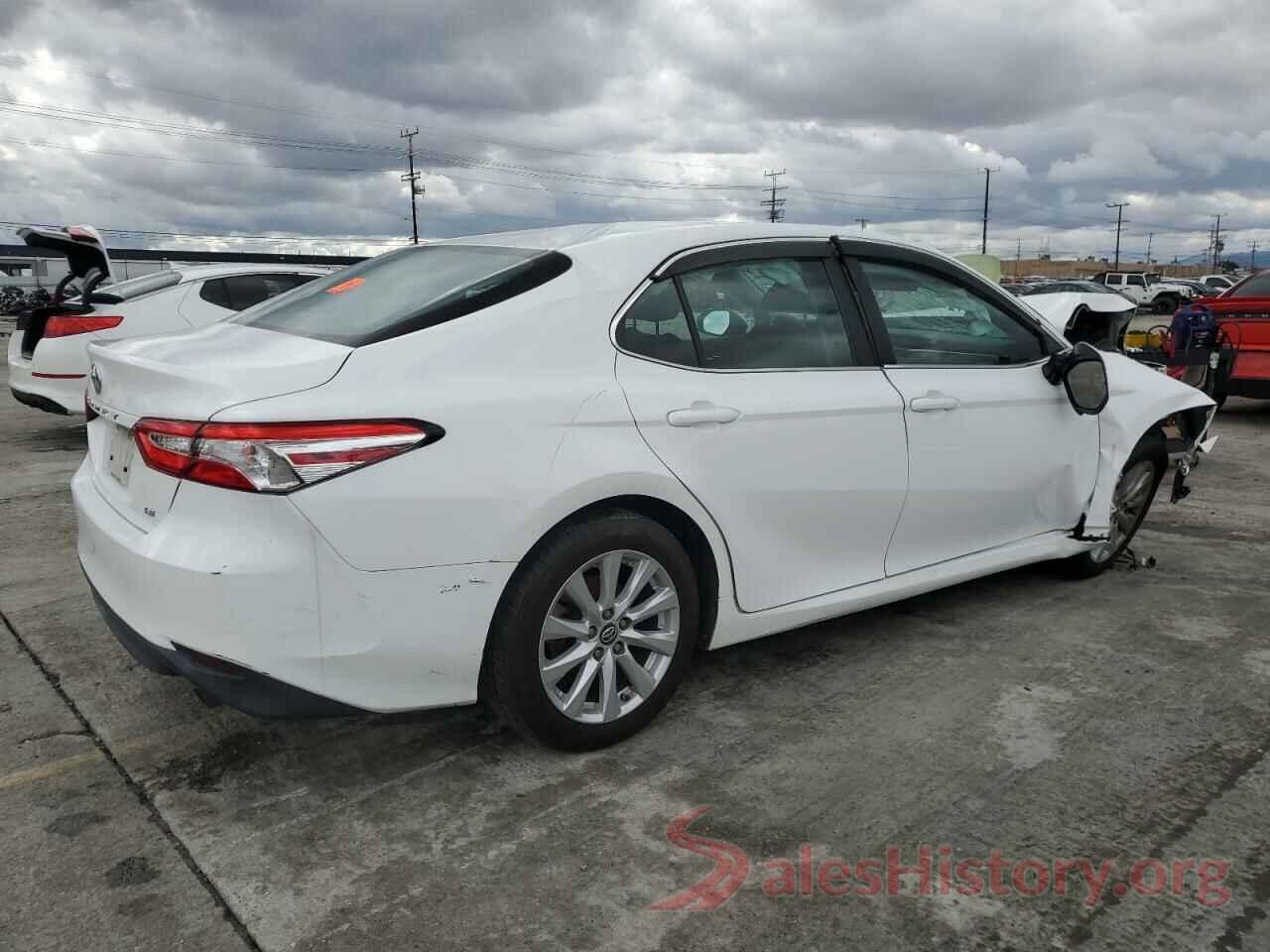 4T1B11HK7JU567118 2018 TOYOTA CAMRY