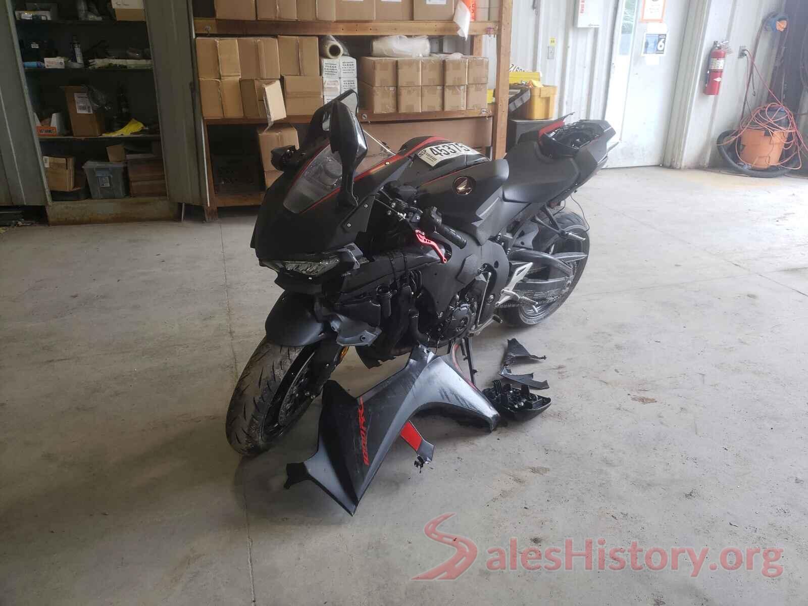 JH2SC7756HK000828 2017 HONDA CBR CYCLE