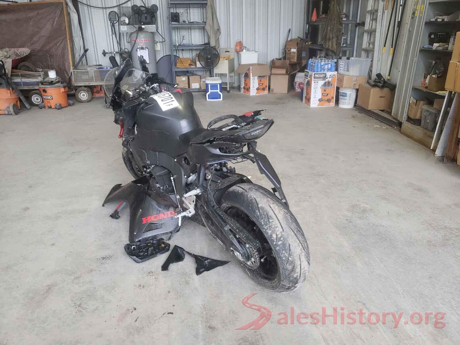 JH2SC7756HK000828 2017 HONDA CBR CYCLE