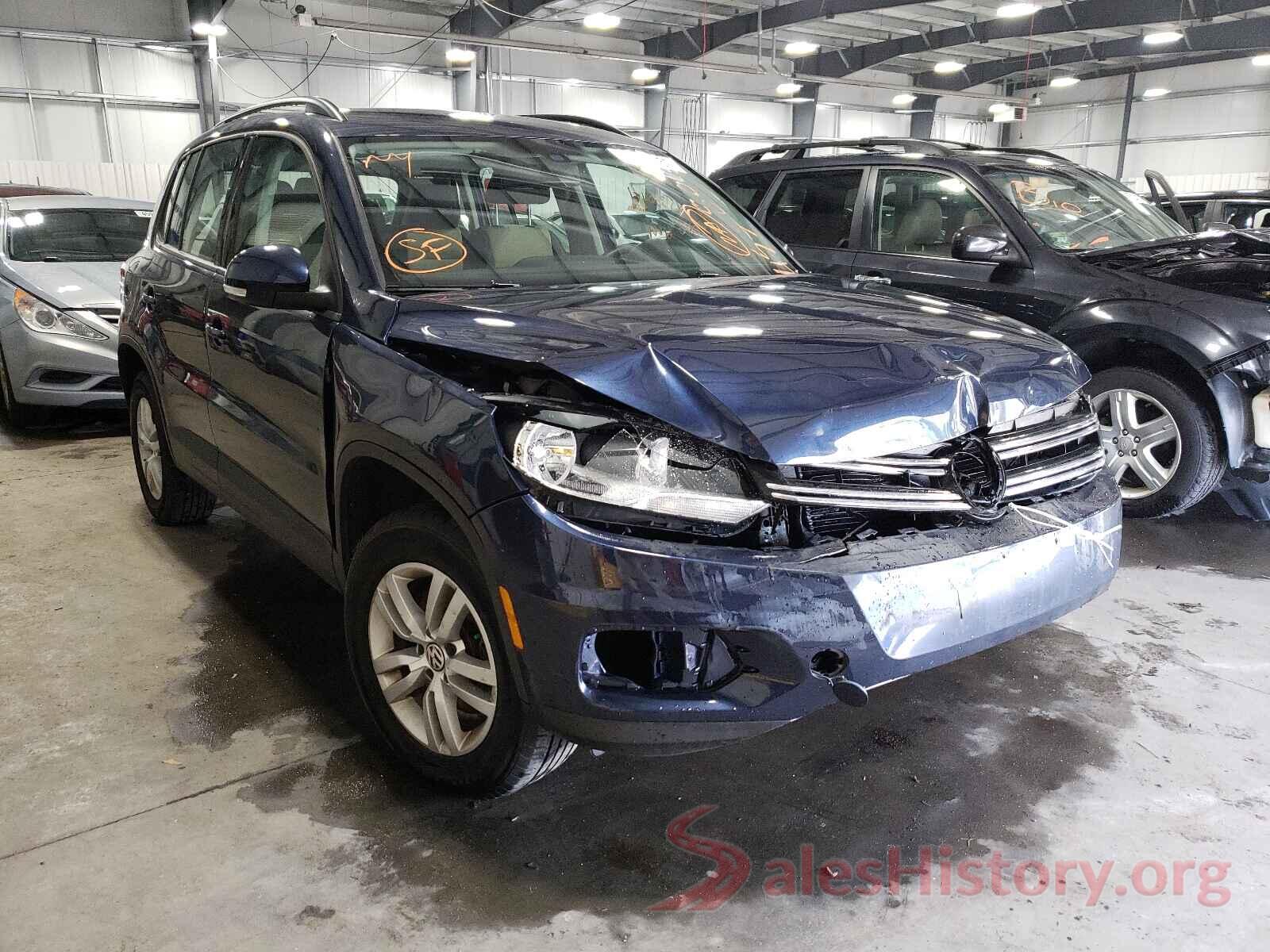 WVGAV7AX8GW604098 2016 VOLKSWAGEN TIGUAN