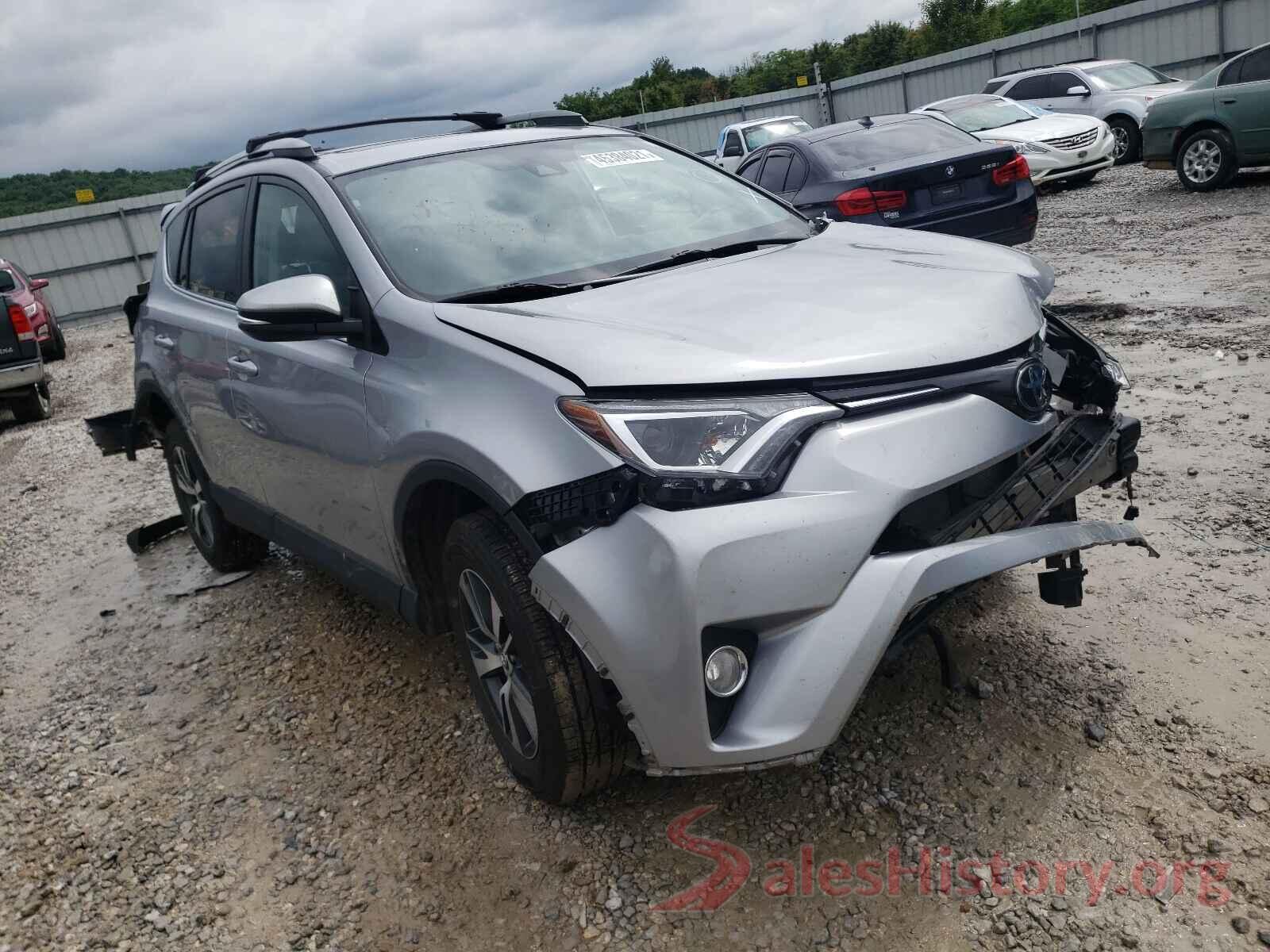 2T3WFREVXJW412408 2018 TOYOTA RAV4