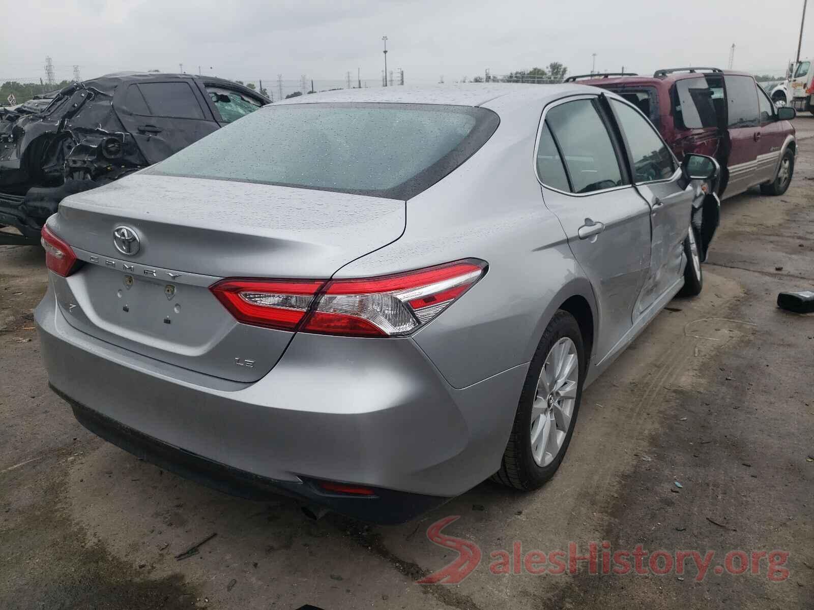 4T1B11HKXJU068782 2018 TOYOTA CAMRY