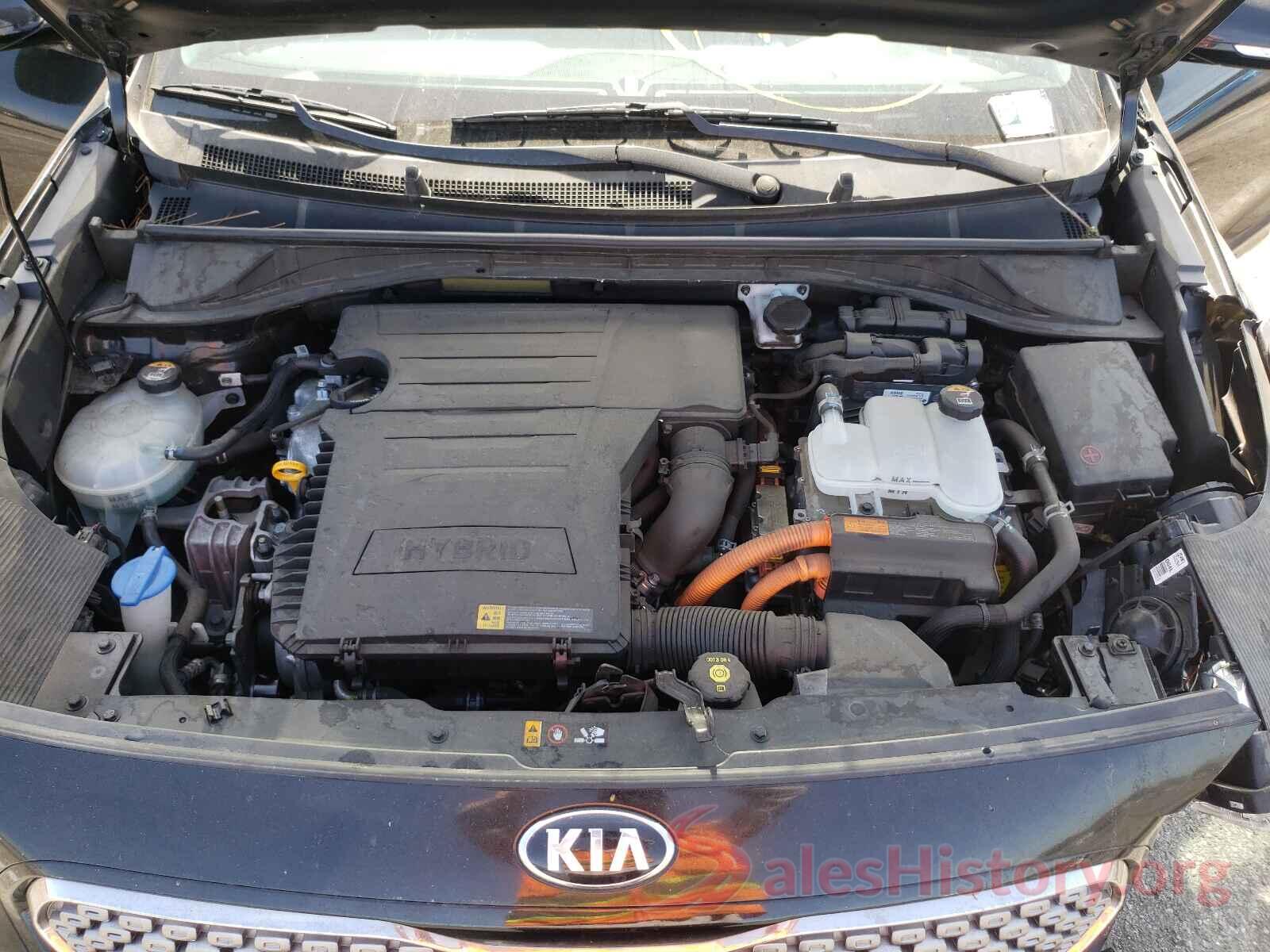 KNDCC3LCXH5095693 2017 KIA NIRO