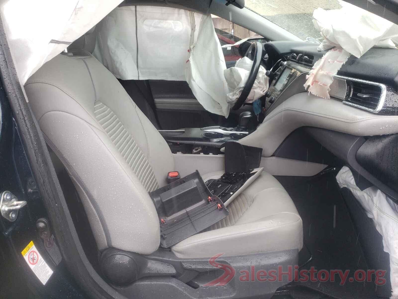 4T1B11HK4JU552785 2018 TOYOTA CAMRY