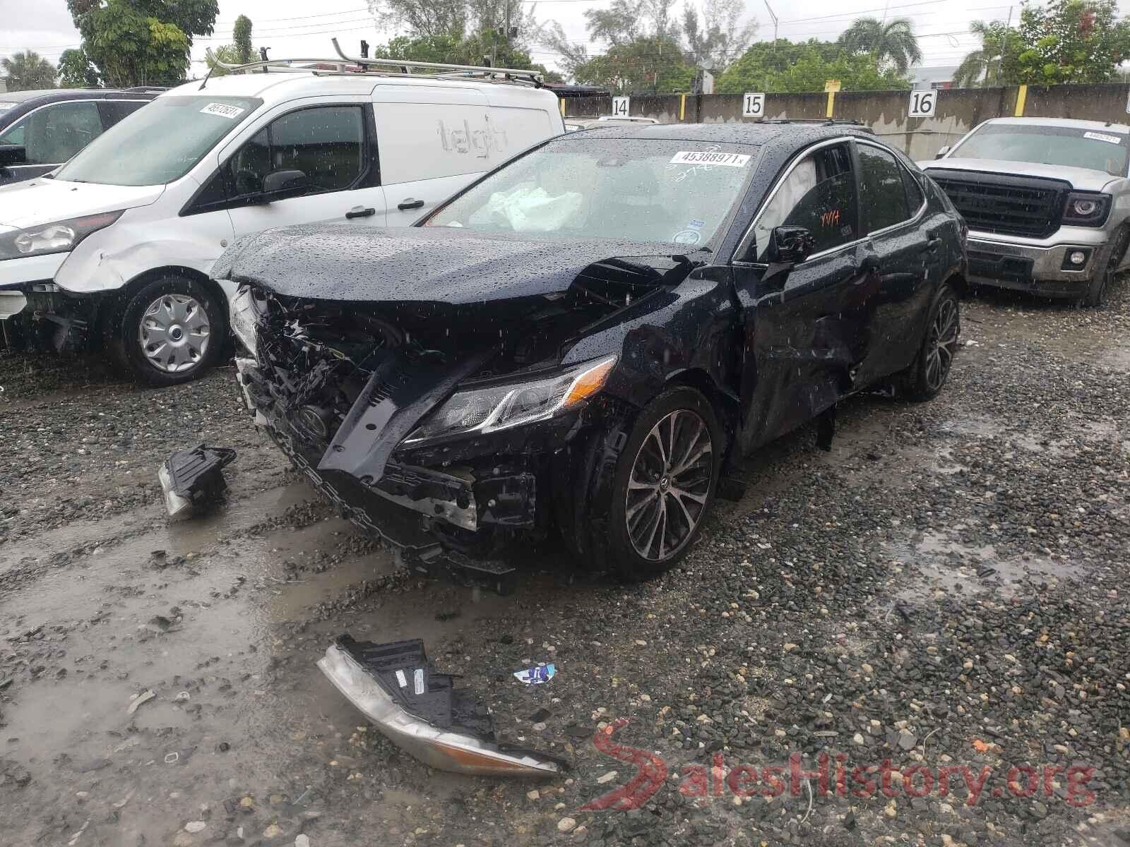 4T1B11HK4JU552785 2018 TOYOTA CAMRY