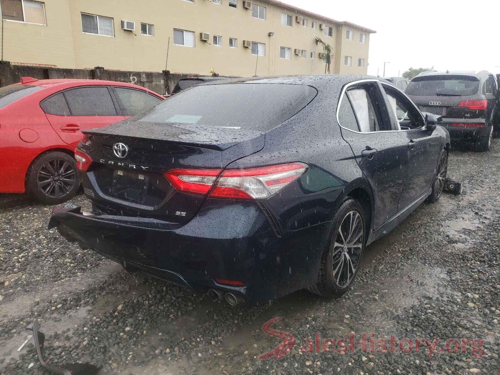 4T1B11HK4JU552785 2018 TOYOTA CAMRY