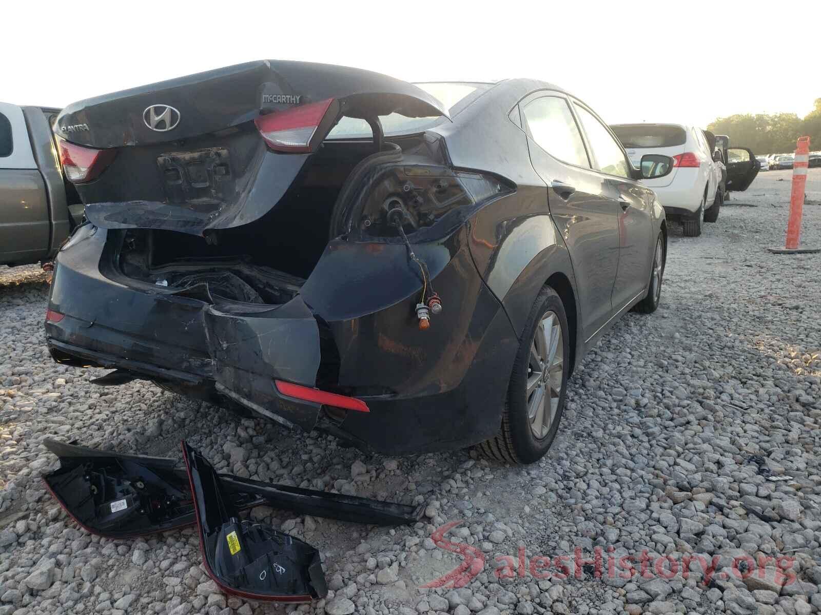 5NPDH4AE8GH693487 2016 HYUNDAI ELANTRA