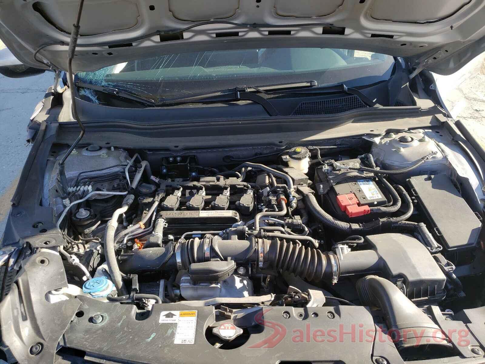 1HGCV1F39JA211913 2018 HONDA ACCORD