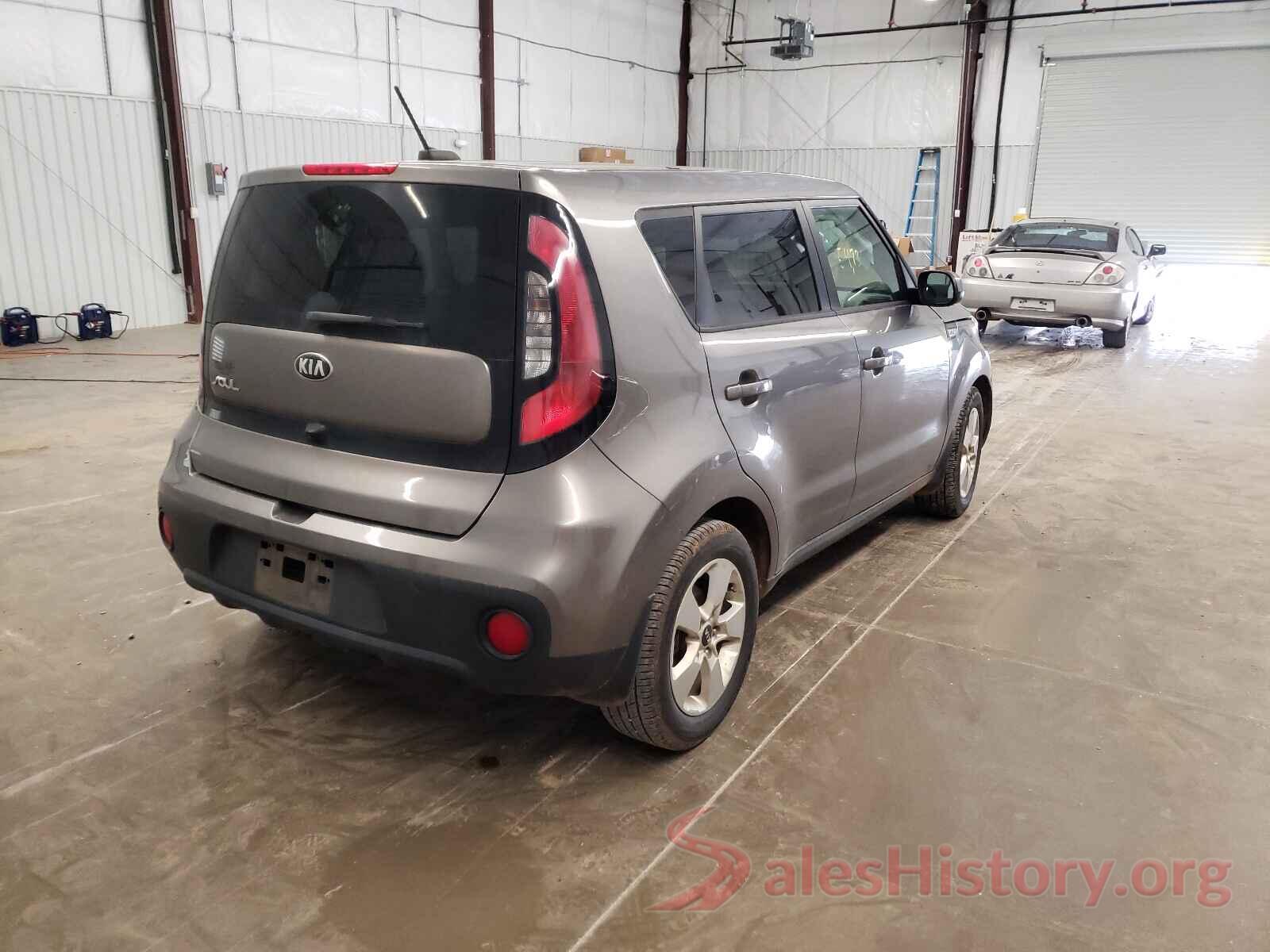 KNDJN2A26J7579330 2018 KIA SOUL