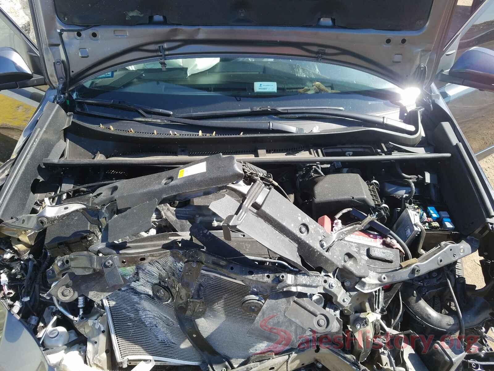 2T3DFREV0HW660457 2017 TOYOTA RAV4