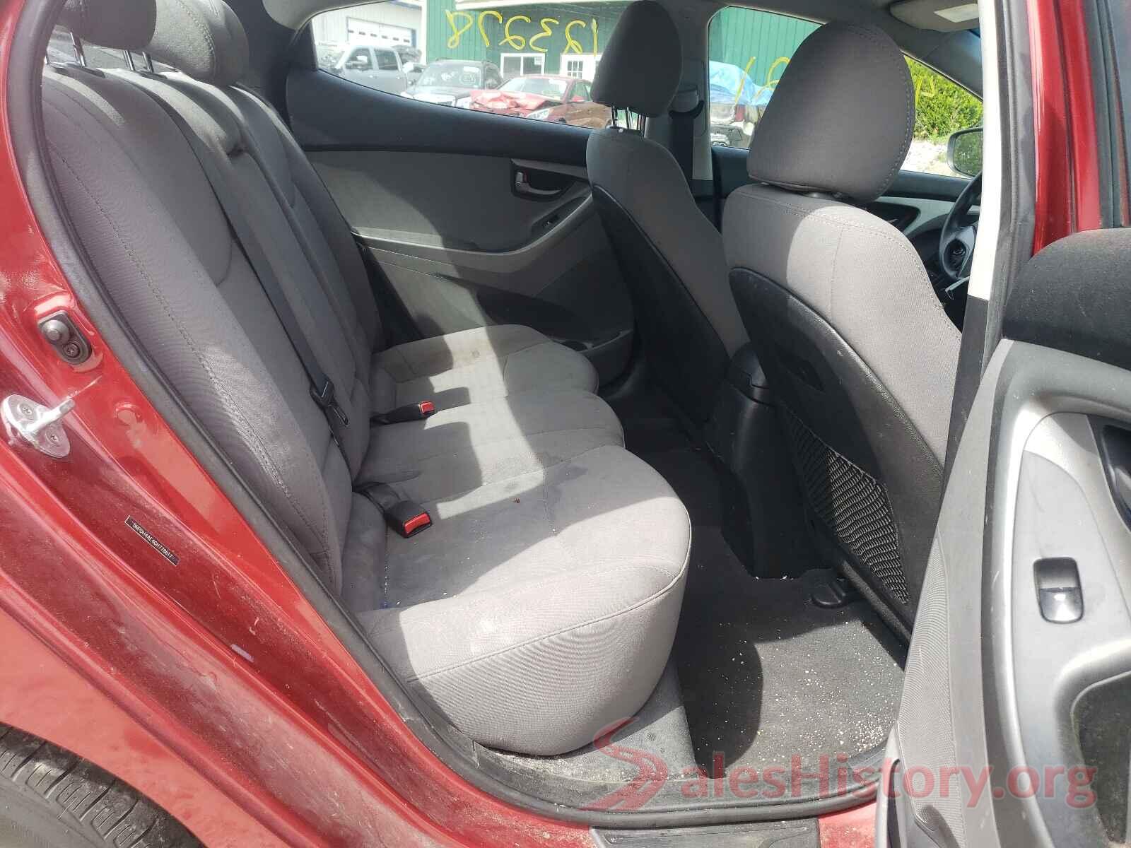 5NPDH4AE4GH778617 2016 HYUNDAI ELANTRA