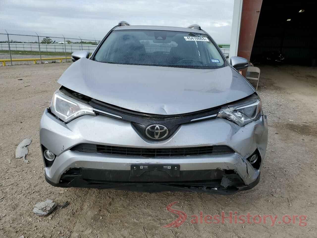 JTMWFREV9JJ182732 2018 TOYOTA RAV4