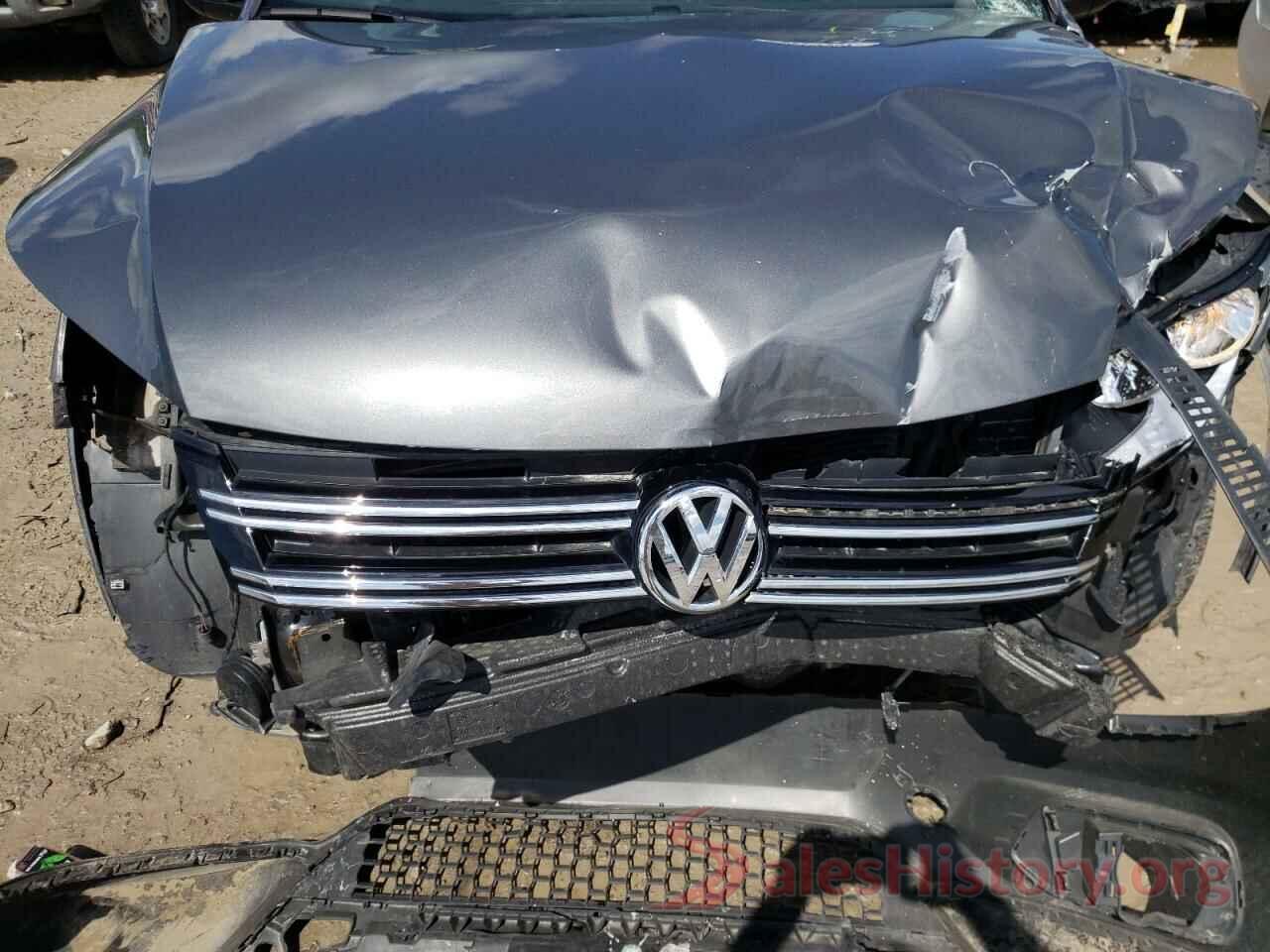 WVGRV7AX0HK013047 2017 VOLKSWAGEN TIGUAN