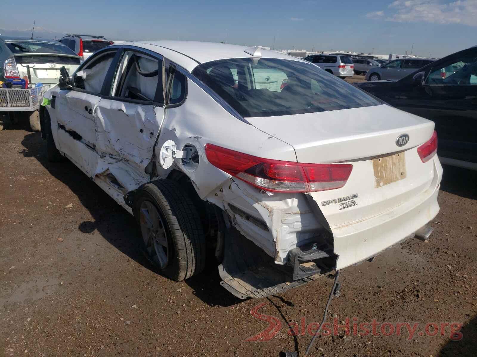 5XXGT4L32KG305858 2019 KIA OPTIMA