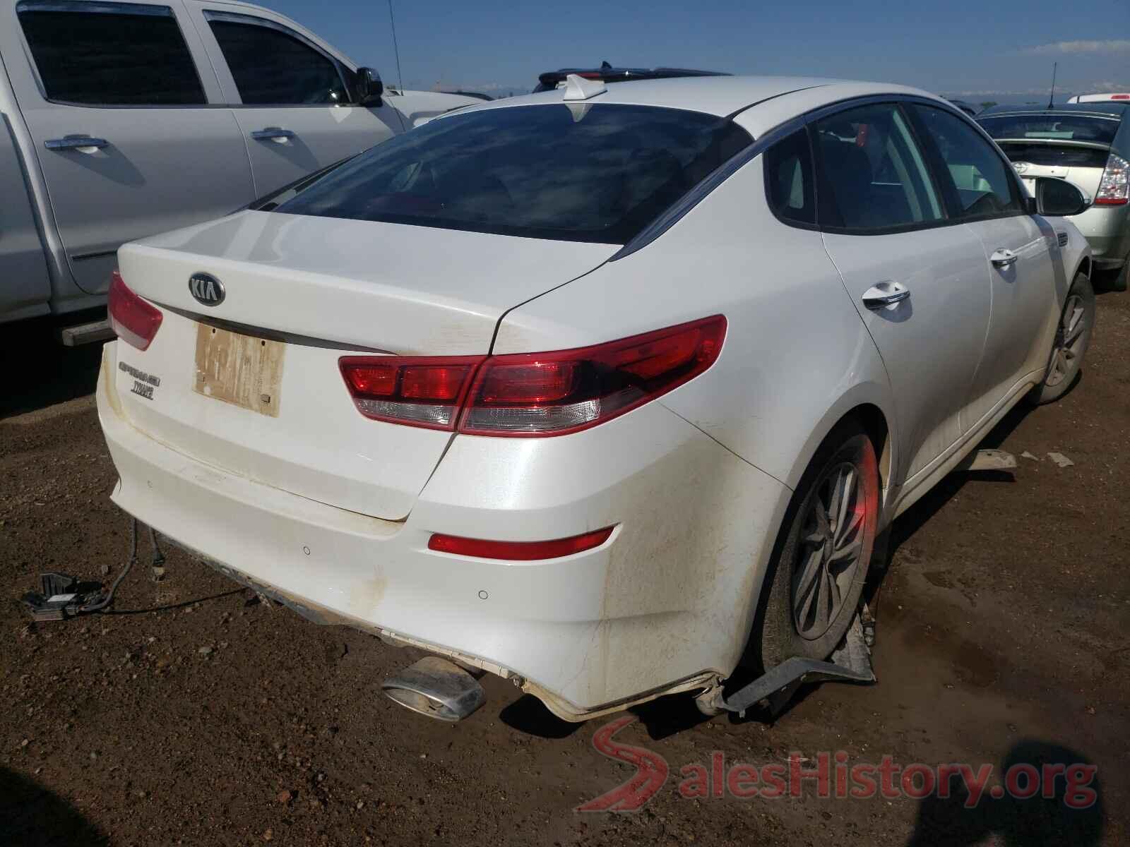 5XXGT4L32KG305858 2019 KIA OPTIMA