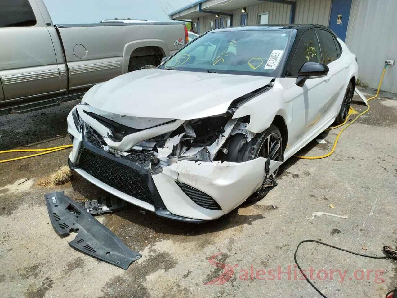 4T1B61HK2KU217799 2019 TOYOTA CAMRY