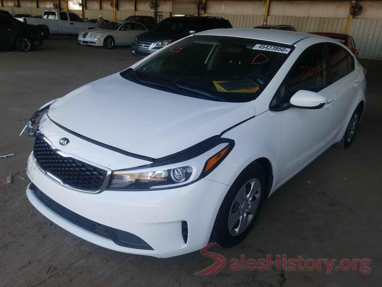 3KPFK4A71HE049377 2017 KIA FORTE