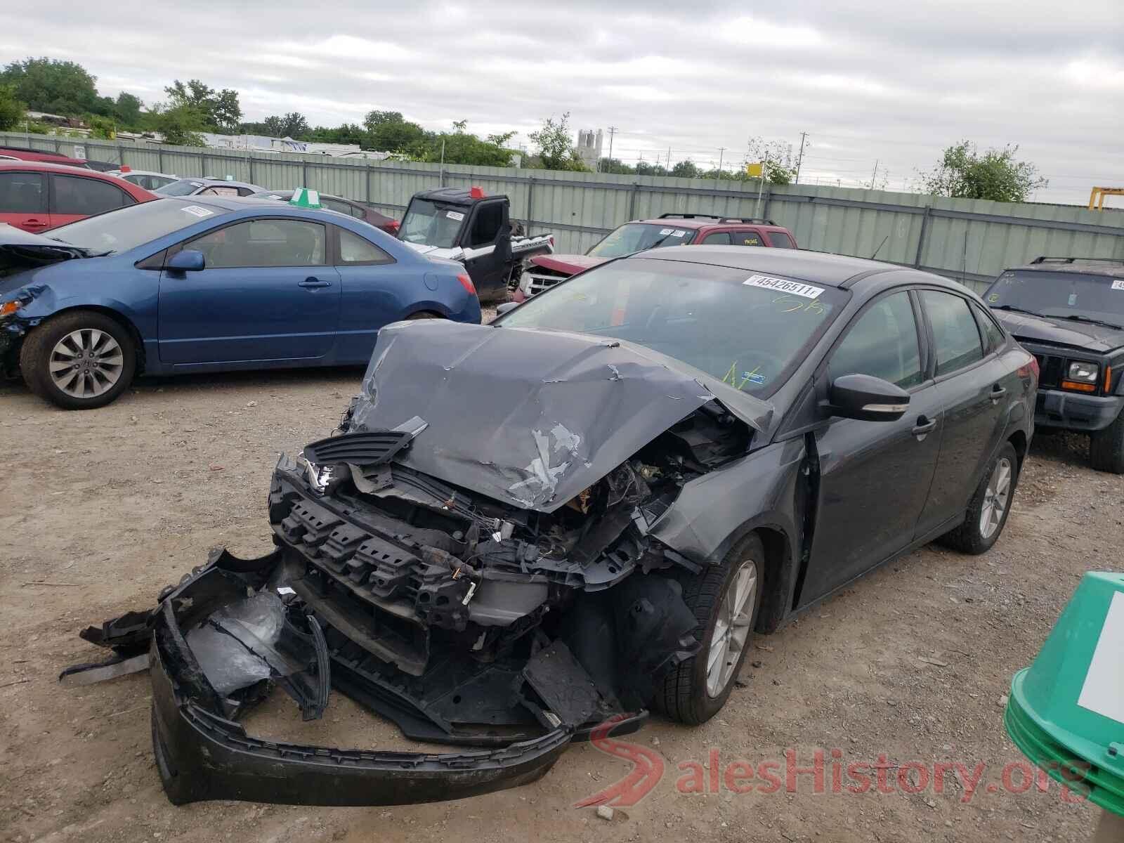 1FADP3F2XHL257898 2017 FORD FOCUS