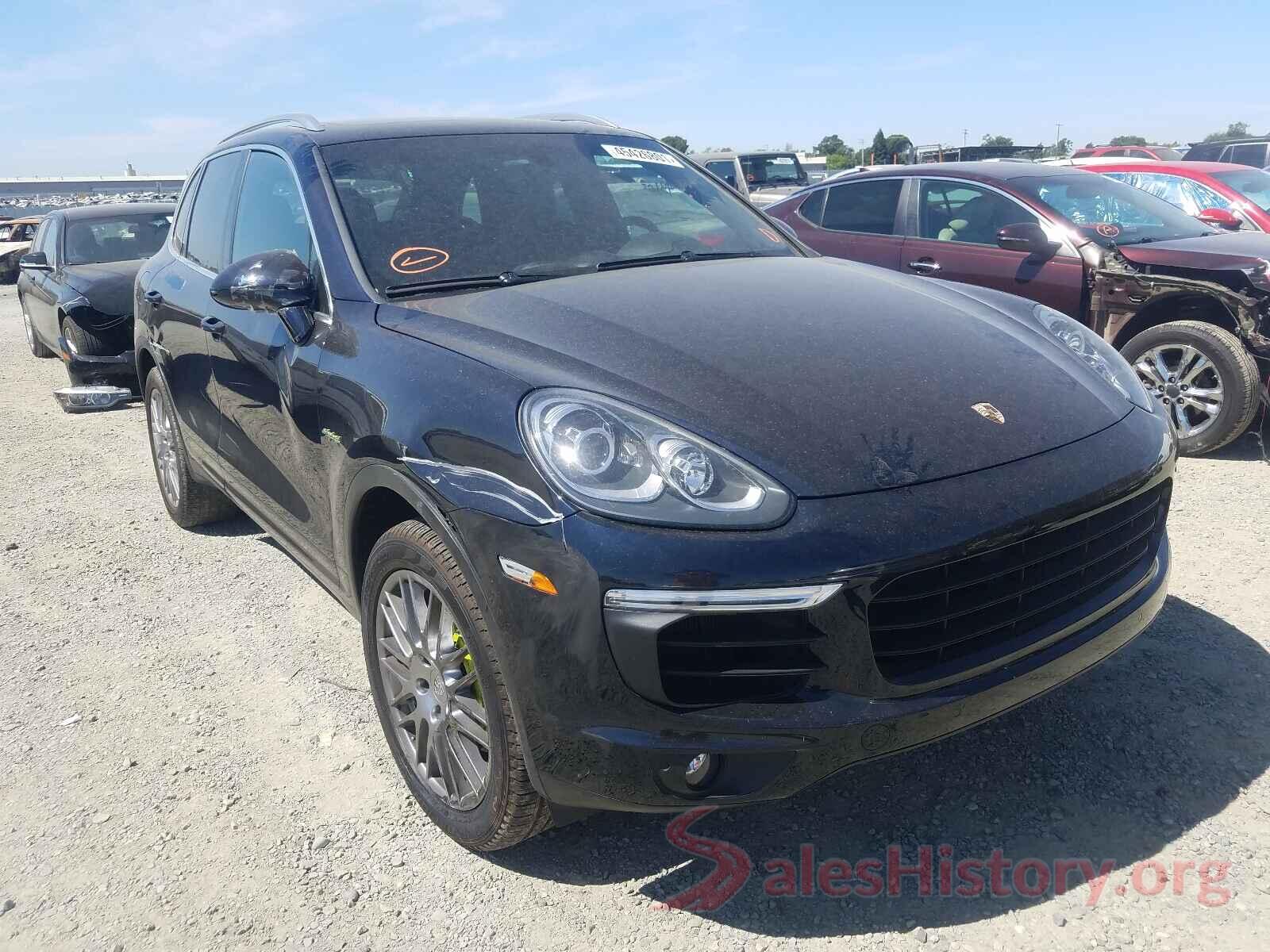 WP1AE2A21HLA76515 2017 PORSCHE CAYENNE