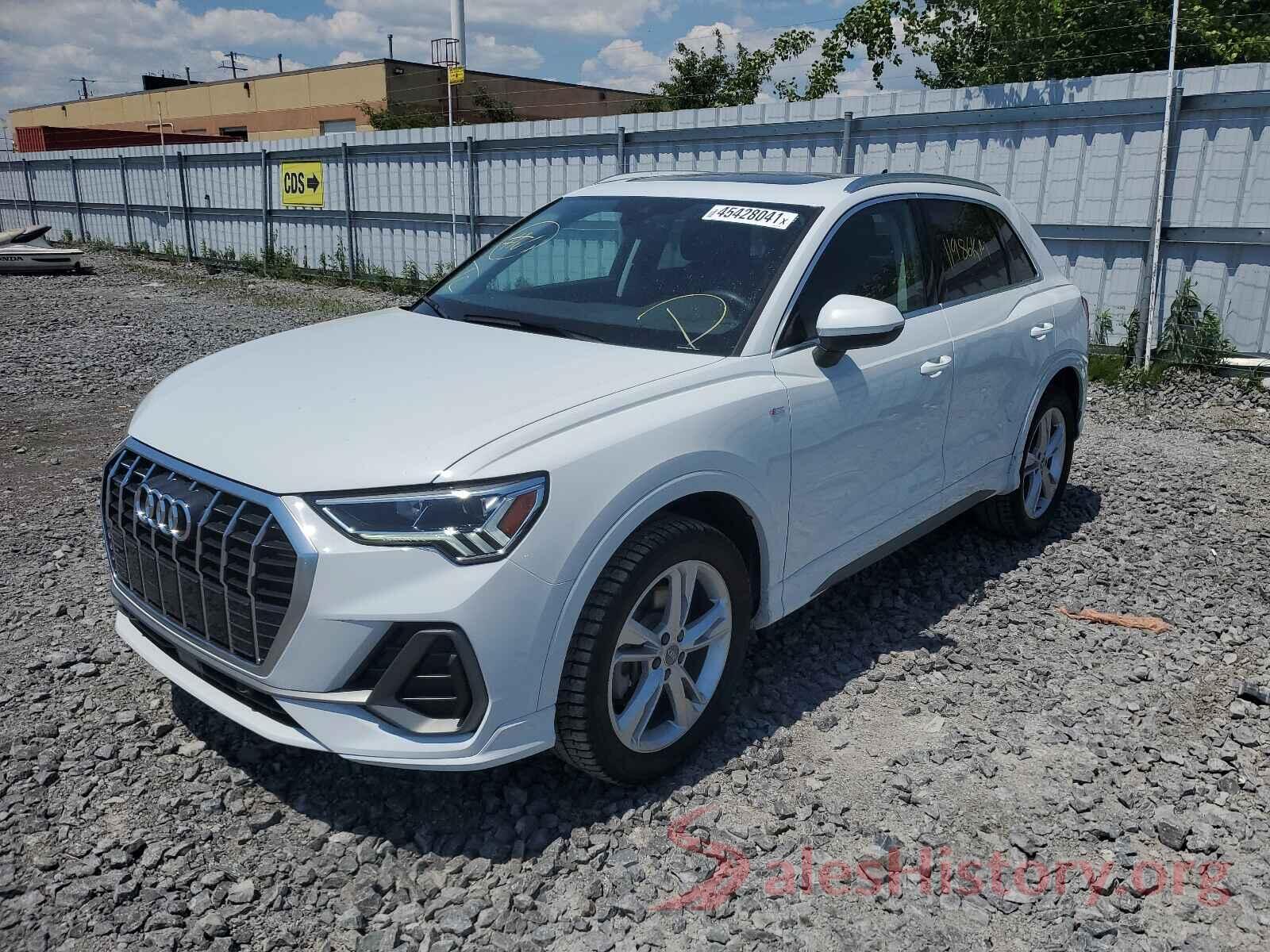 WA1EECF34K1073065 2019 AUDI Q3