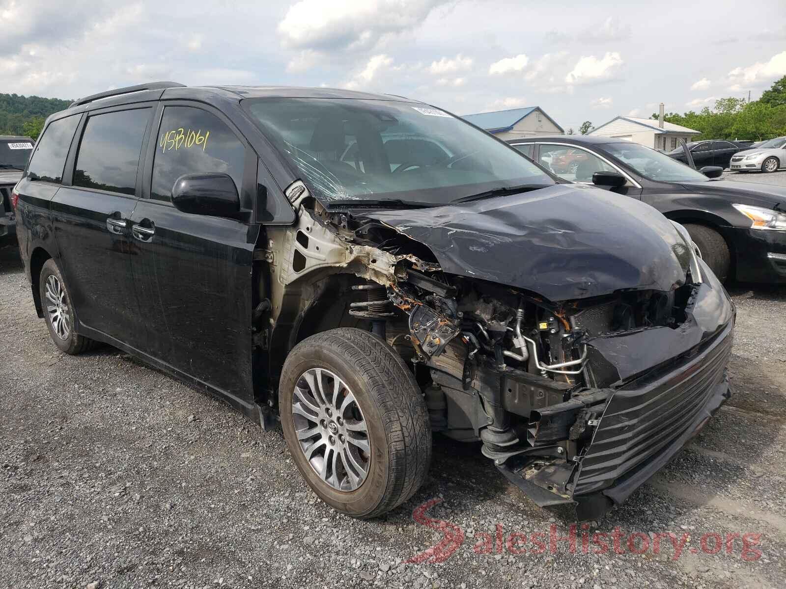 5TDYZ3DC8KS978759 2019 TOYOTA SIENNA