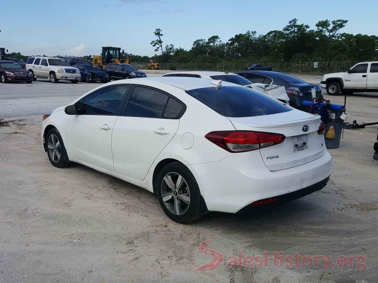 3KPFL4A70JE198253 2018 KIA FORTE