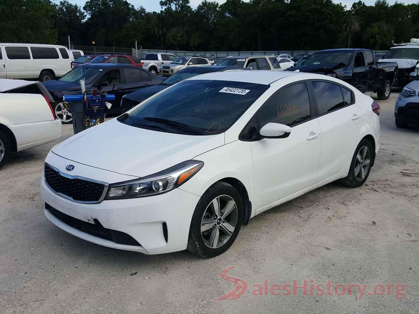 3KPFL4A70JE198253 2018 KIA FORTE