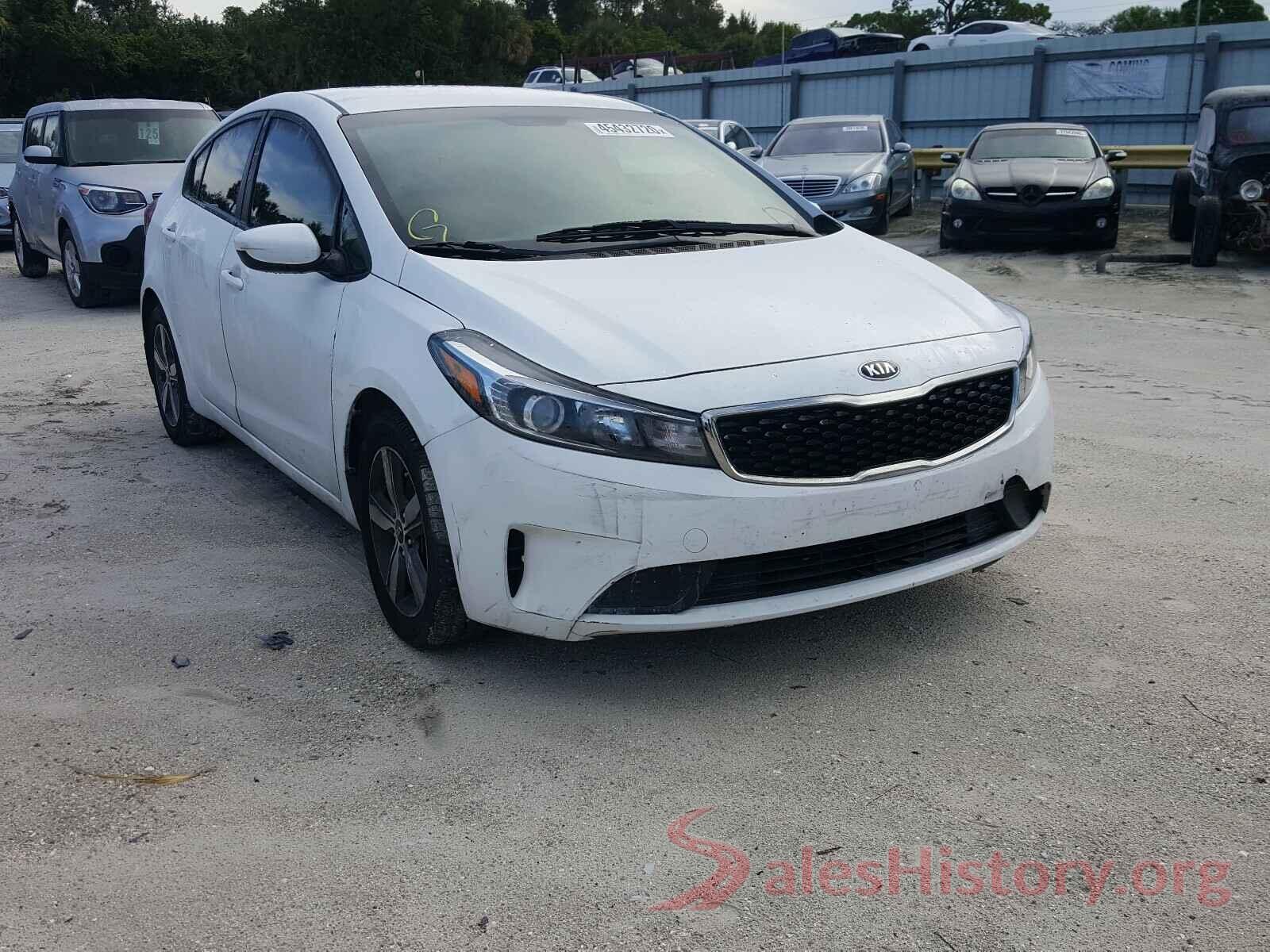 3KPFL4A70JE198253 2018 KIA FORTE