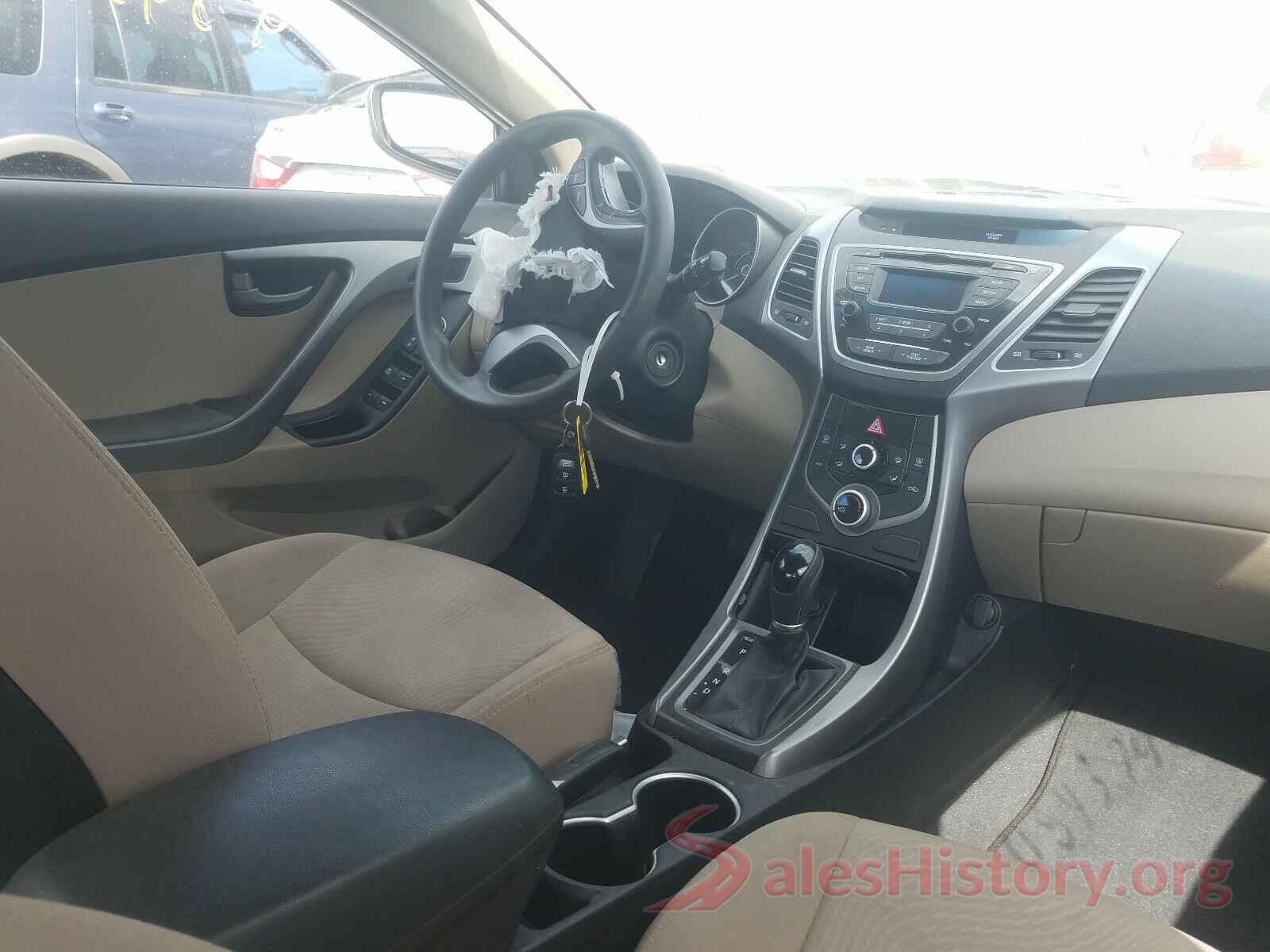 5NPDH4AE4GH725707 2016 HYUNDAI ELANTRA