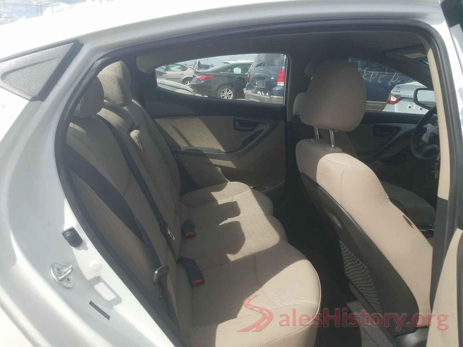 5NPDH4AE4GH725707 2016 HYUNDAI ELANTRA