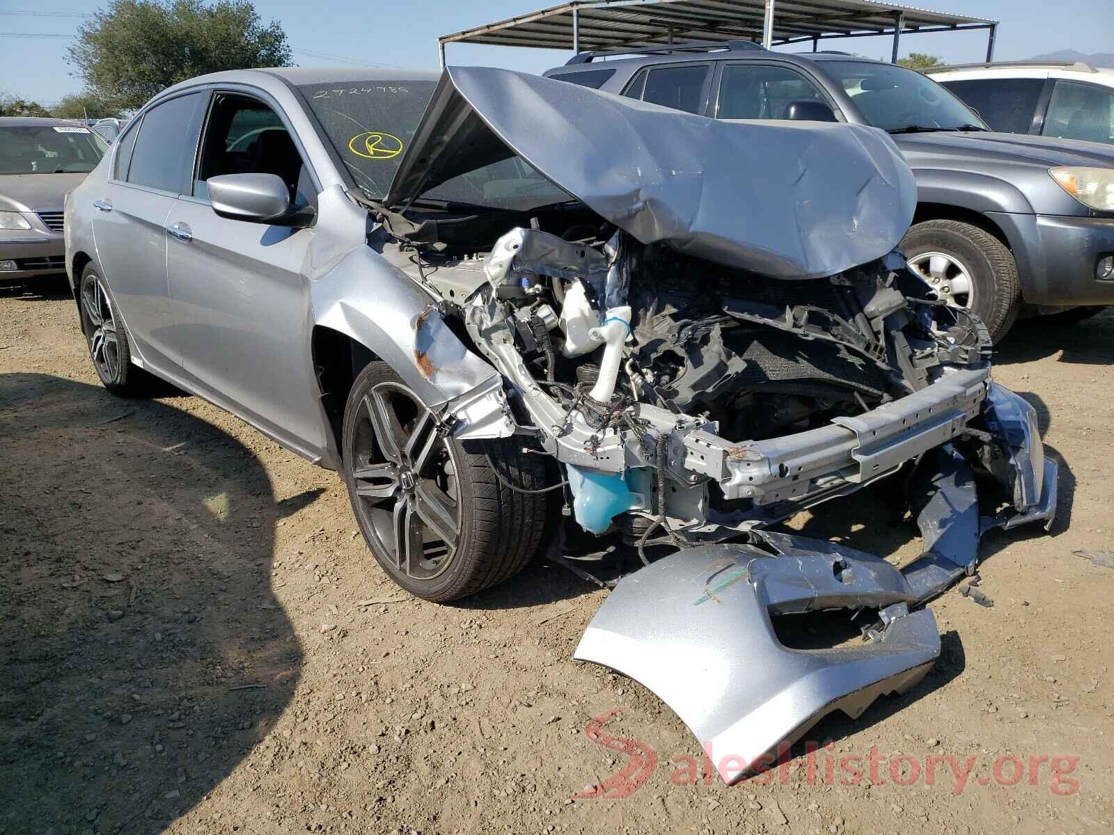 1HGCR2F58HA225761 2017 HONDA ACCORD