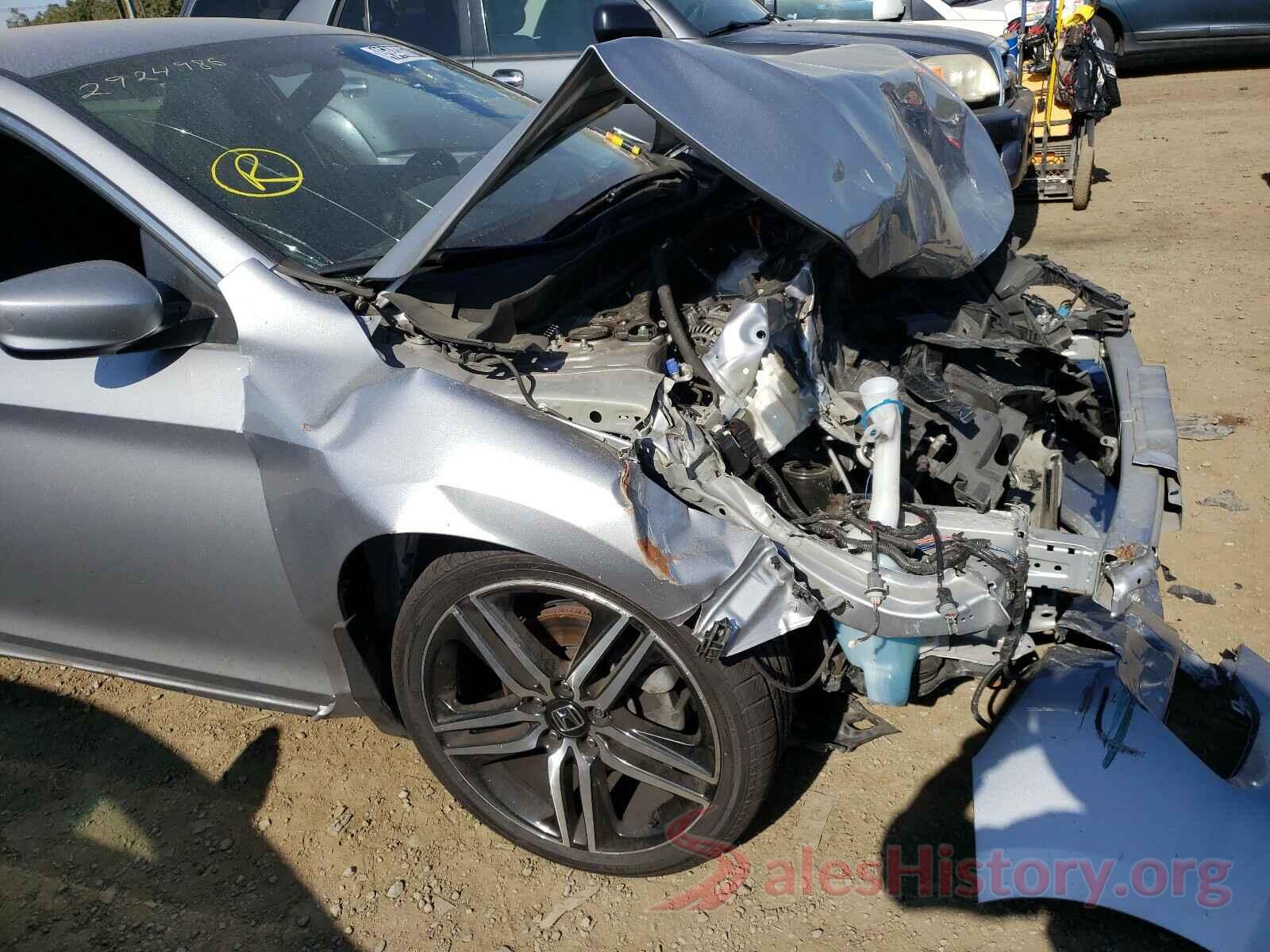 1HGCR2F58HA225761 2017 HONDA ACCORD