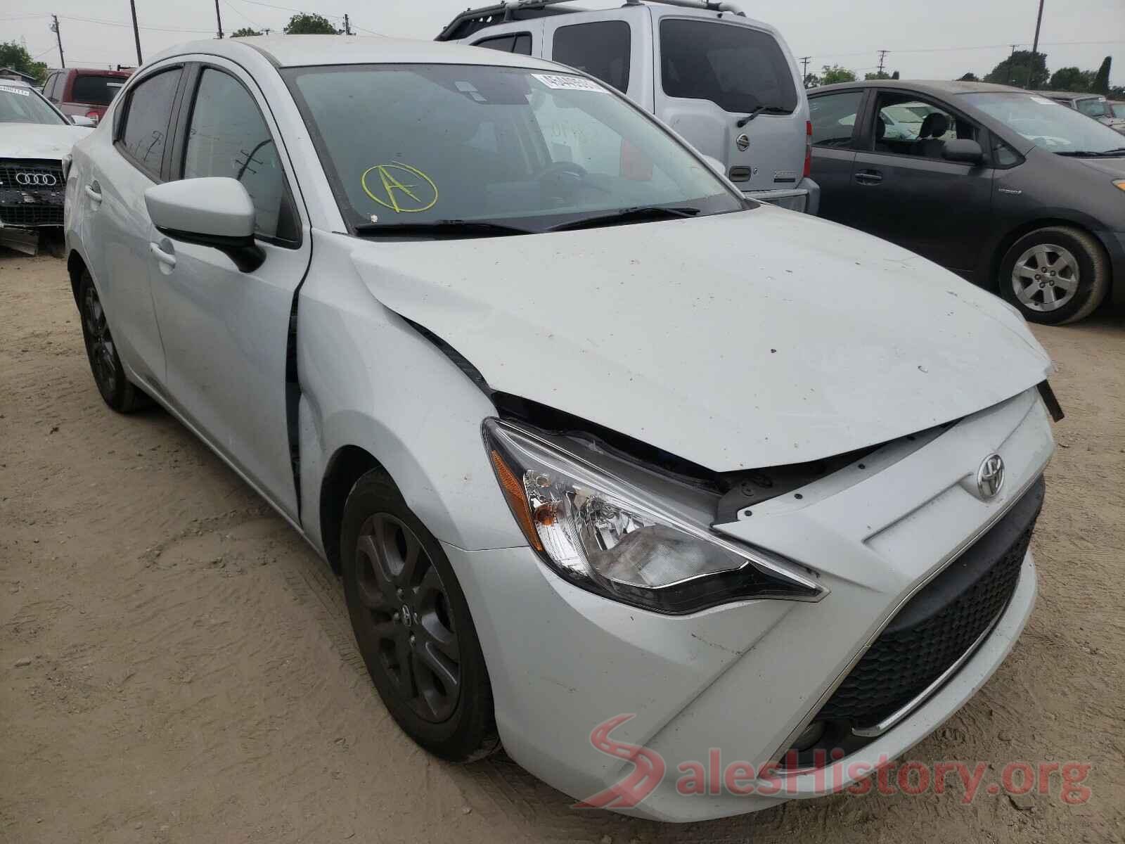 3MYDLBYV5KY505692 2019 TOYOTA YARIS