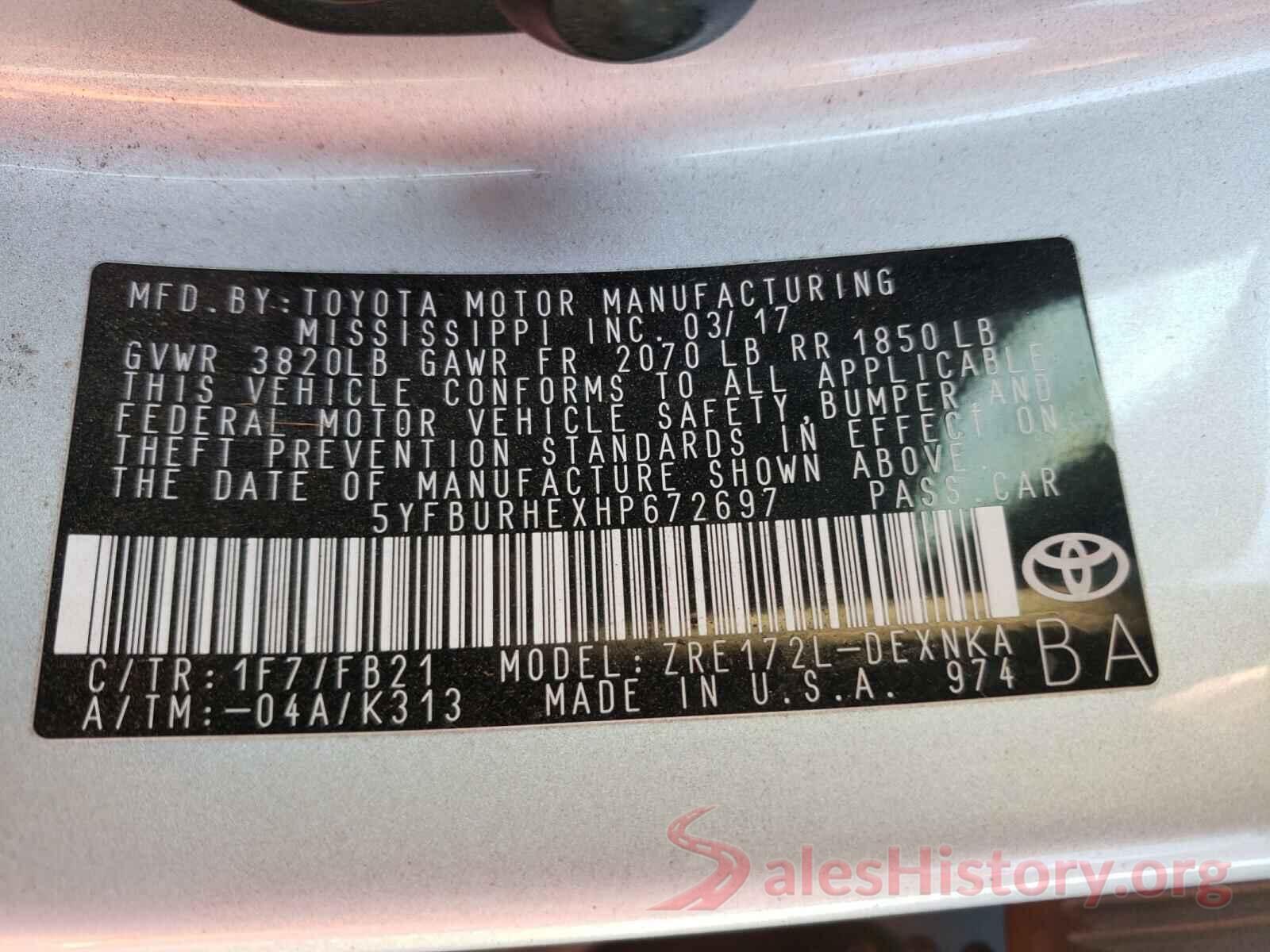 5YFBURHEXHP672697 2017 TOYOTA COROLLA