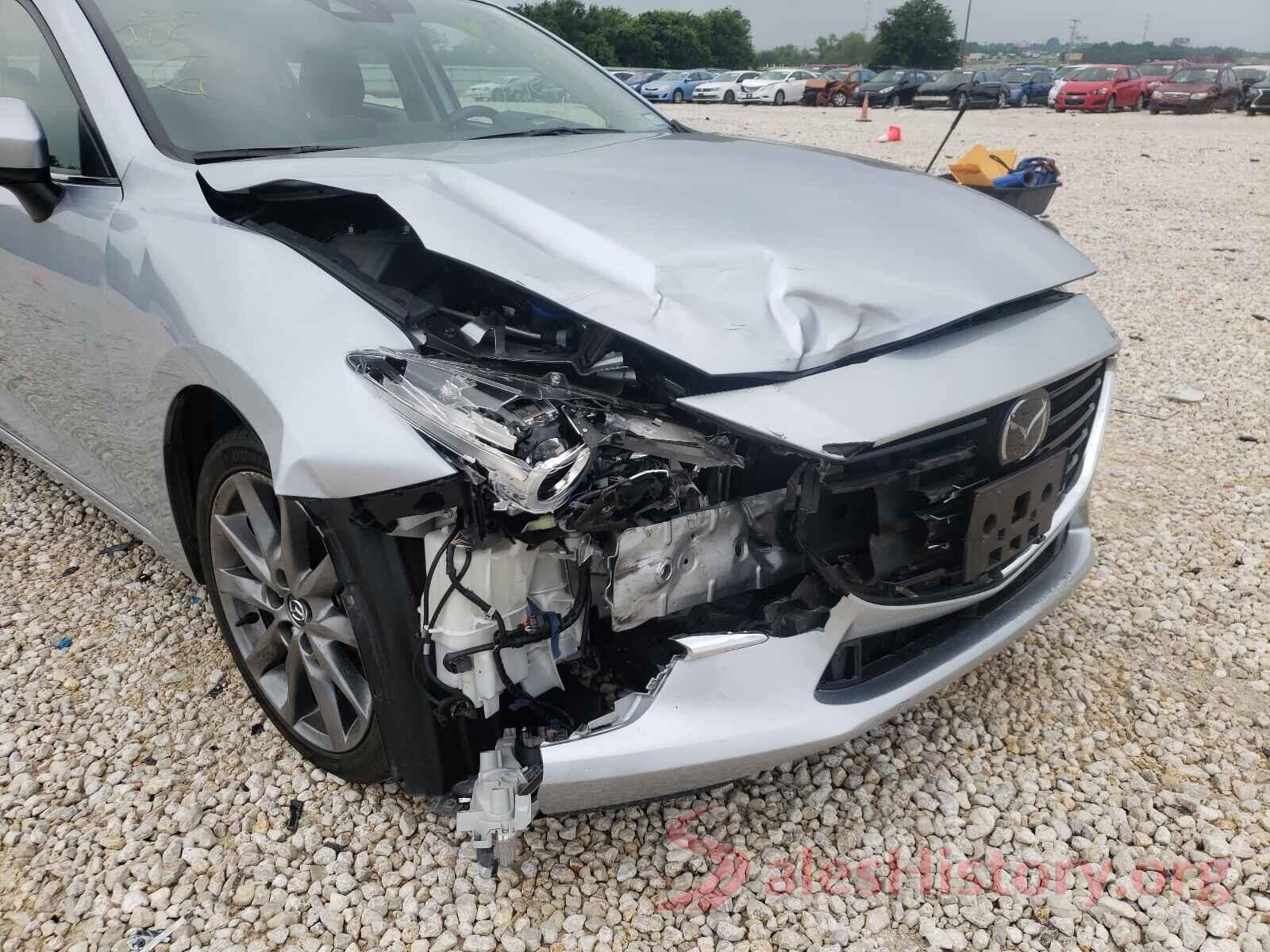 3MZBN1M37JM237391 2018 MAZDA 3