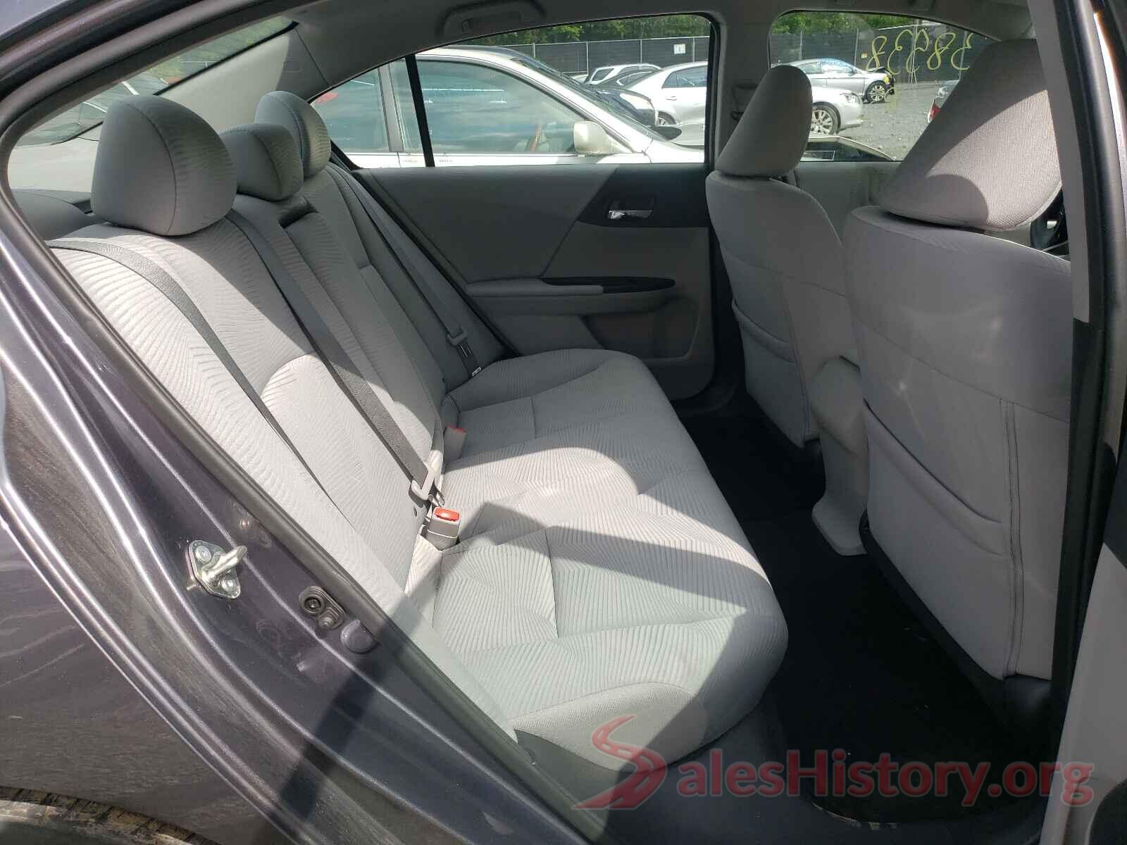 1HGCR2F30HA207544 2017 HONDA ACCORD