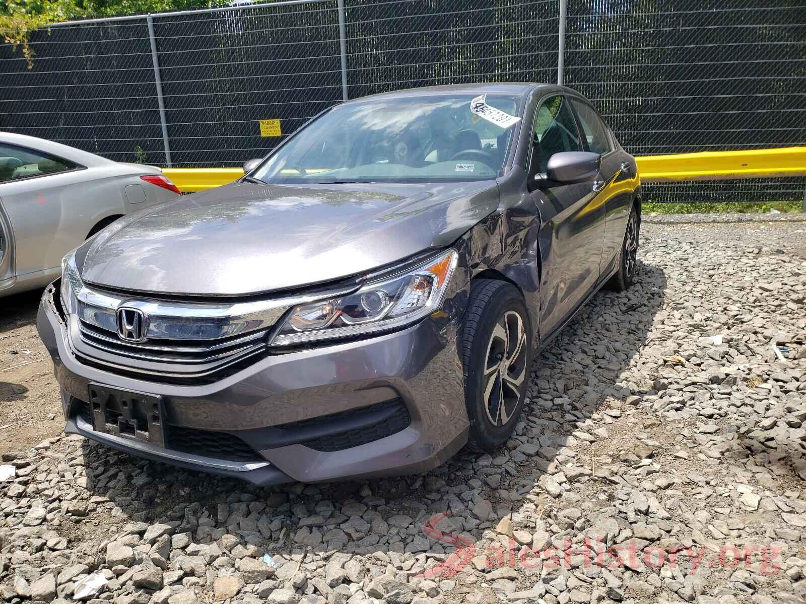 1HGCR2F30HA207544 2017 HONDA ACCORD