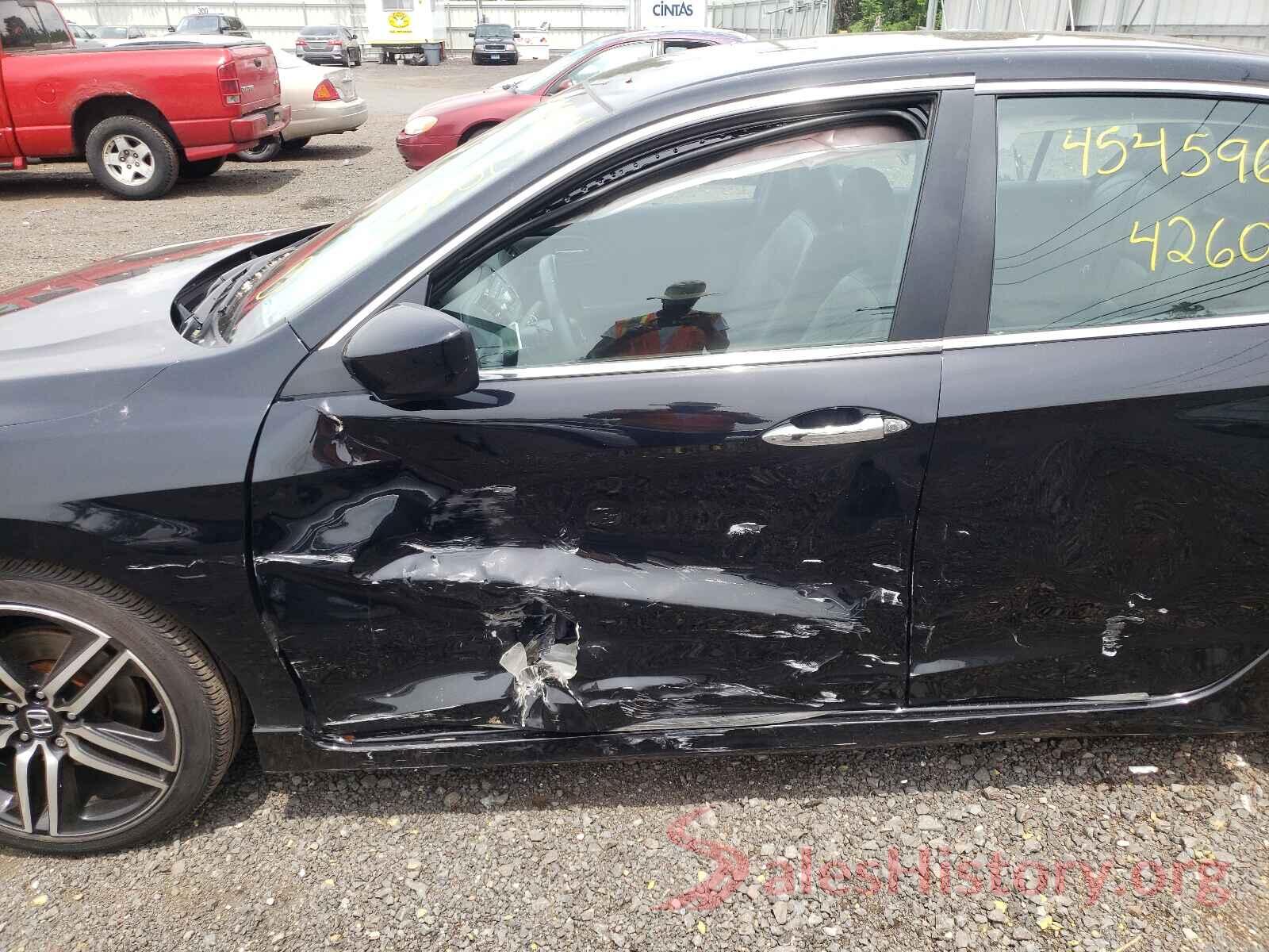 1HGCR2F10HA049088 2017 HONDA ACCORD